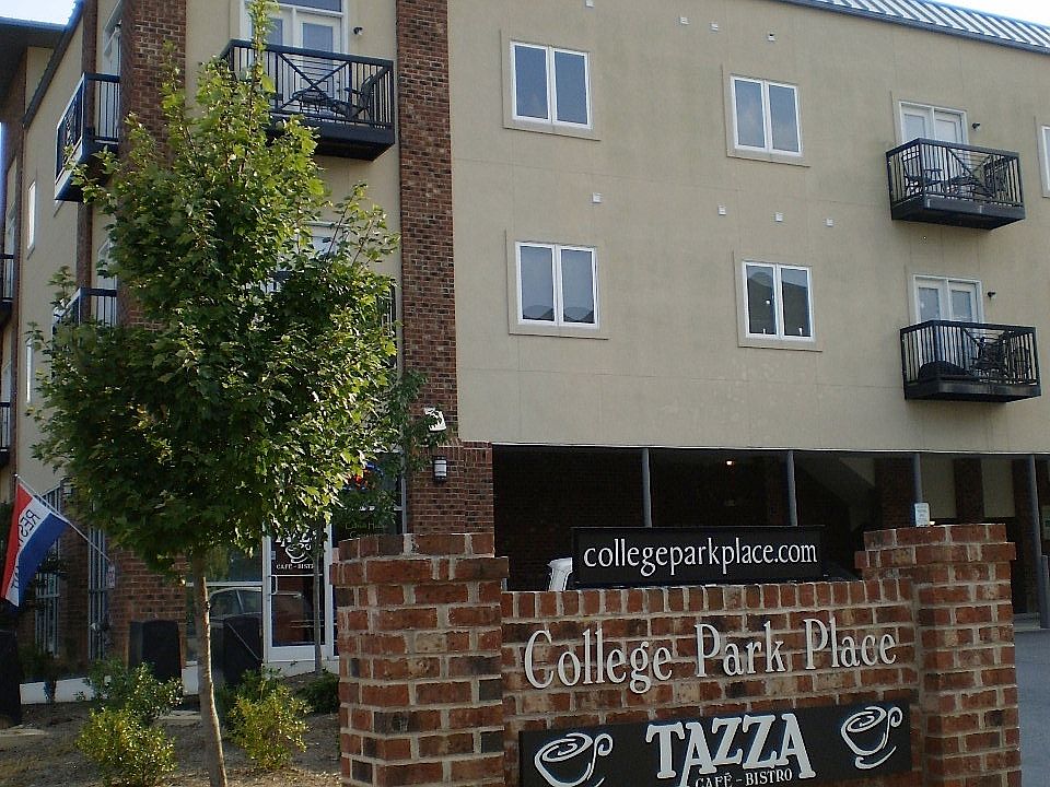 1st image of 528 S Aycock St APT 301