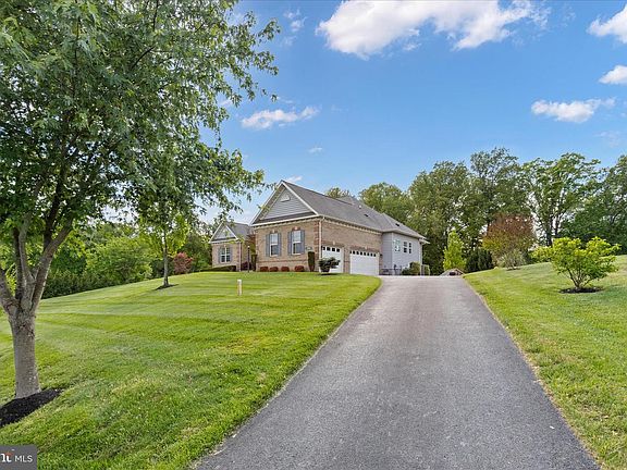 4th image of 2802 Weary Creek Ct