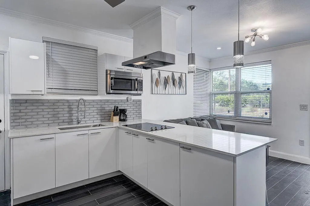 1 bed, 750 sqft, $2,150 — Photo 4
