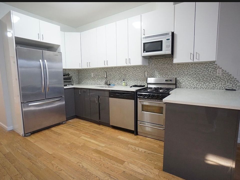1st image of 322 W 138th St #1A