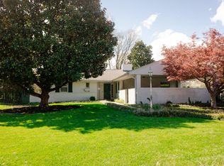 647 Fernwood Dr, Salem, VA 24153