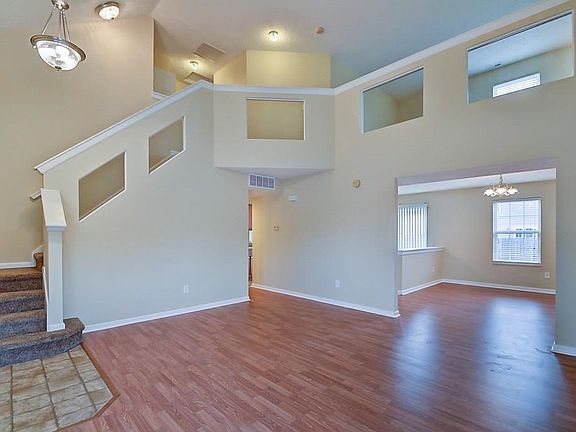 5th image of 3432 Otisco Ln