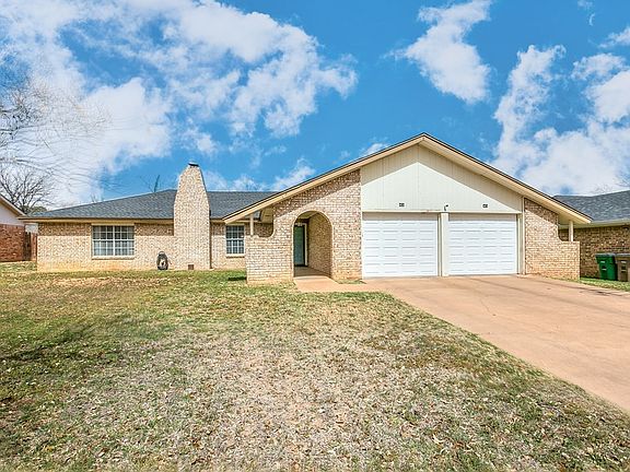 4th image of 3830 Driftwood Dr