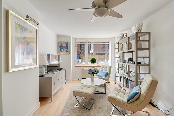 Rented by Corcoran | media 12