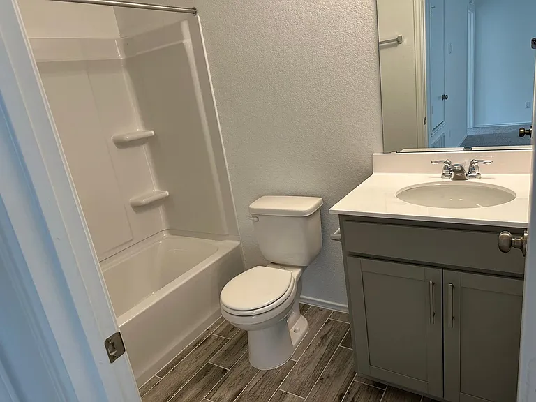 217 Redonda Dr — Photo 8