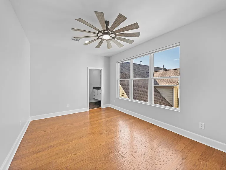 1822 Brun St — Photo 26