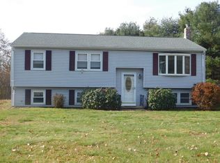 15 Pioneer Valley Rd, Spencer, MA 01562