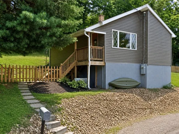 518 State Route 908 Ext, Tarentum, PA 15084