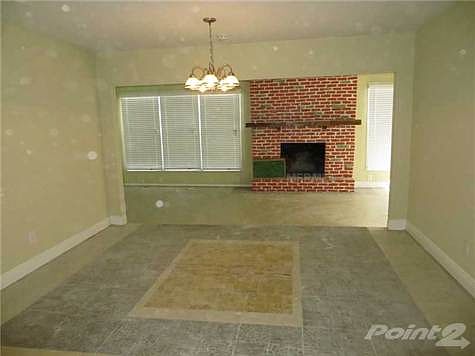 5th image of 6010 Rosewood Dr