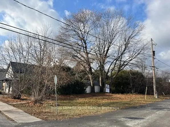 117 Oxford St E #N, North Grenville, ON K0G 0A0