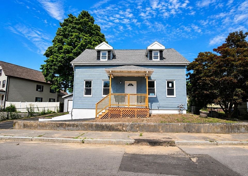 1st image of 19 Mason St