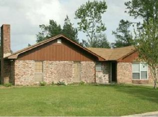 1007 Leigh St, Long Beach, MS 39560