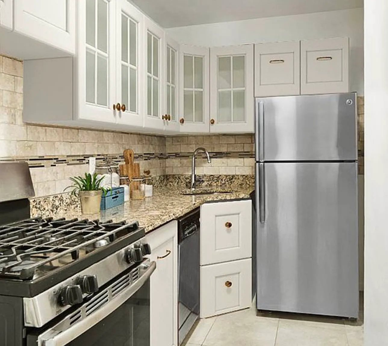 340 East 74th Street — Photo 3