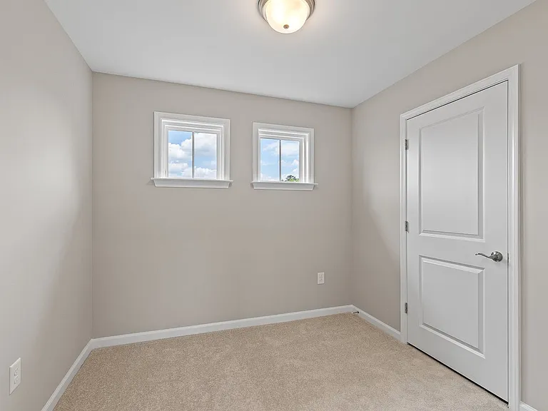 2917 Horse Rein Pl — Photo 37