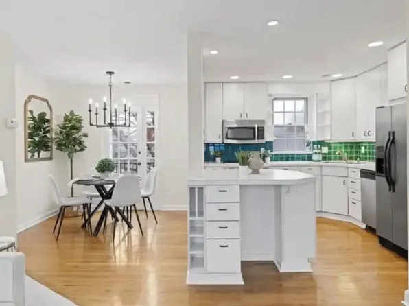 2834 S Abingdon St APT C1, Arlington, VA 22206