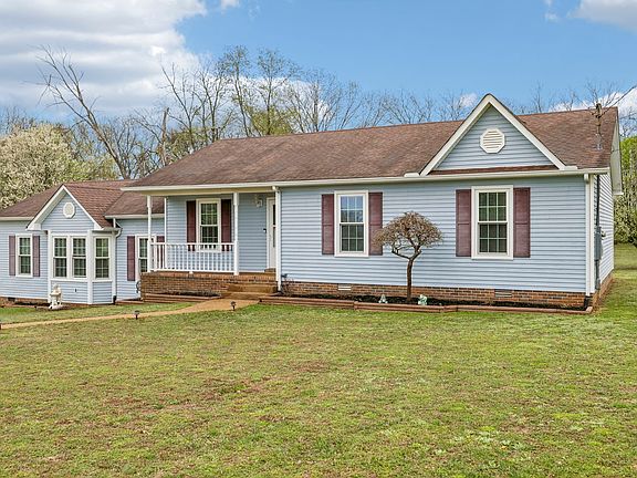 2nd image of 2531 Zion Rd