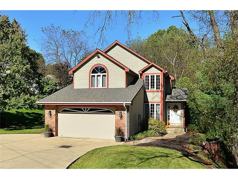2496 Richard Rd photo 1