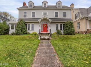 347 Broadway St, Milton, PA 17847