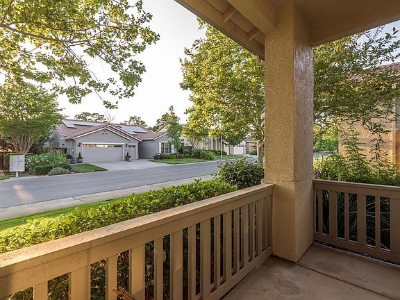 2nd image of 3969 Coldwater Dr