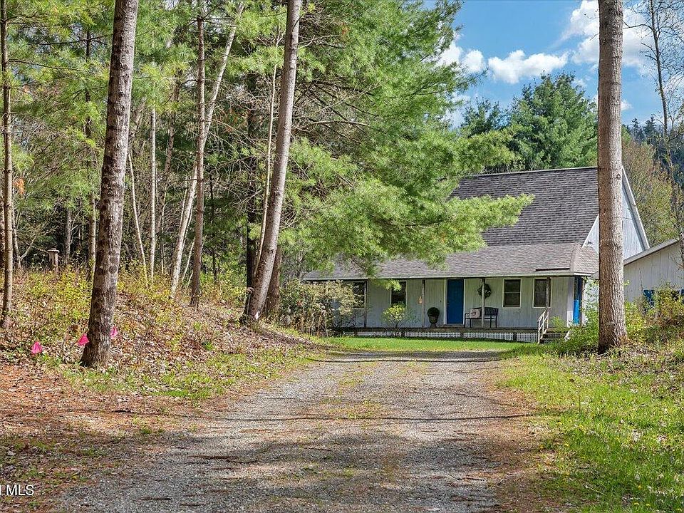 1st image of 30 Hart Hill Road