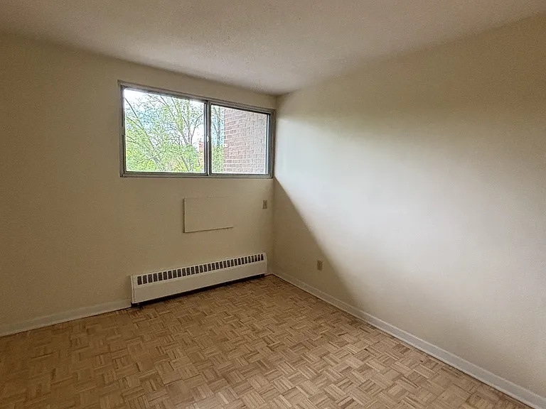 345 Laurier Ave E #306 — Photo 5