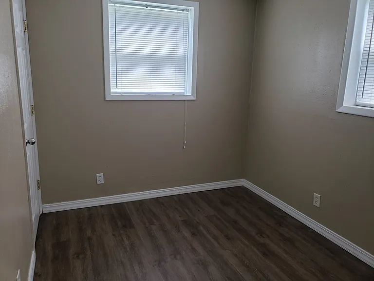 230 Fairway Drive — Photo 8