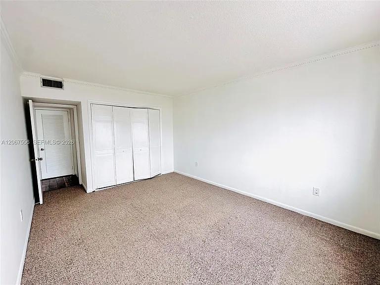 400 Kings Point Dr #714 — Photo 11