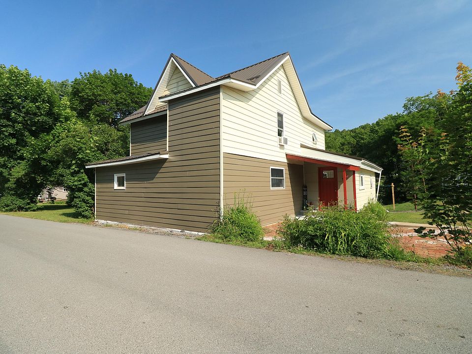 1st image of 265 Spruce St