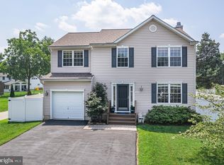 369 Gaylor Rd, Glen Burnie, MD 21060