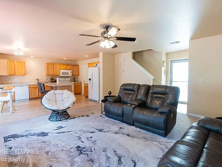 5374 S Quatar Cir — Photo 4