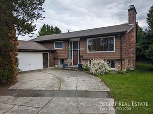 45574 Lewis Ave #B, Chilliwack, BC V2P 3C6