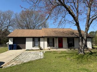 144 Bluegrass Dr, Alabaster, AL 35007