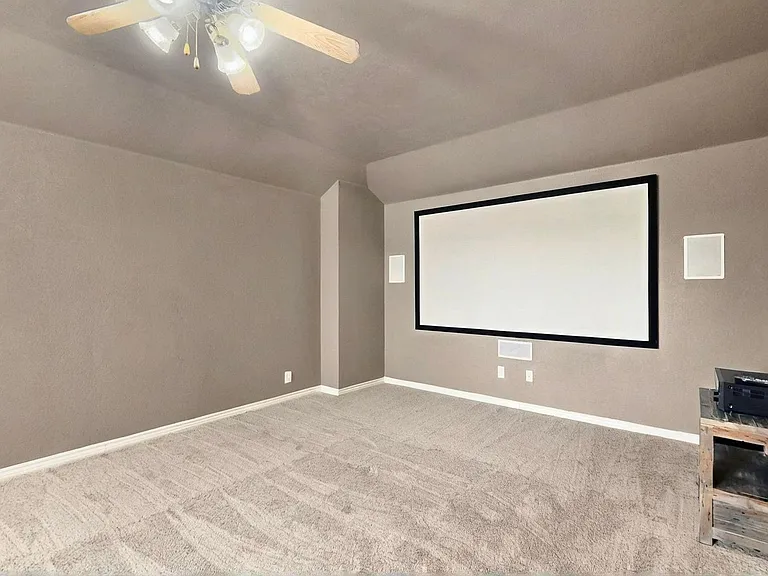 1236 Blue Brook Dr — Photo 29