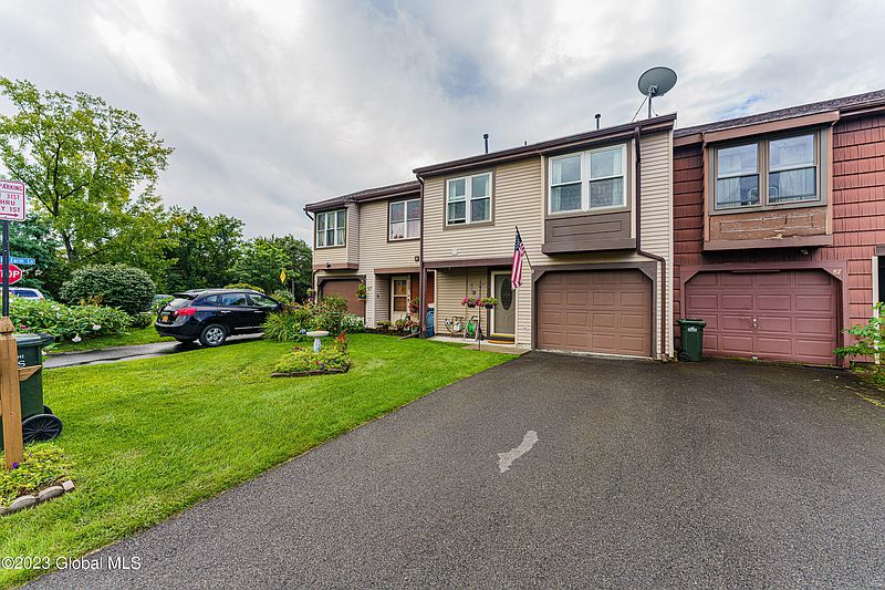 2nd image of 89 Meadowlark Drive
