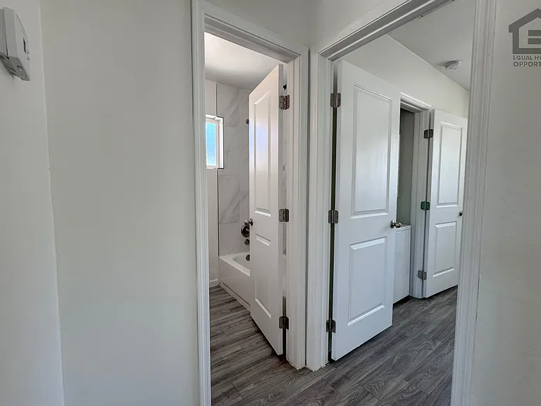 1346 E Willetta St — Photo 20