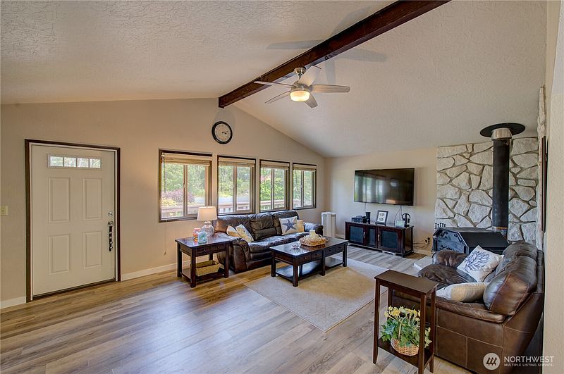 5th image of 27521 U Street