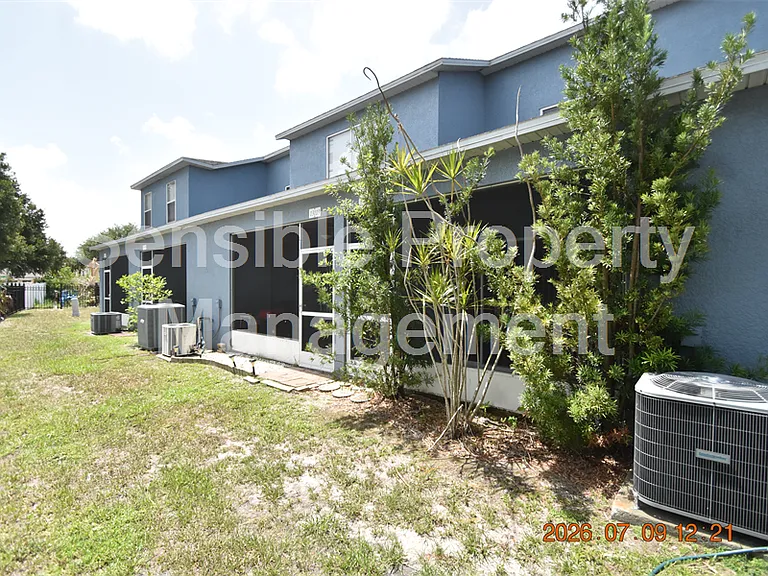 13121 Kings Crossing Dr — Photo 37