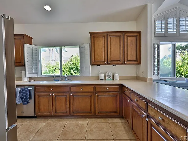 828 D Ave — Photo 29