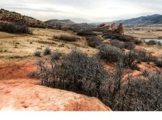 11 Sycamore Ln, Littleton, CO 80127