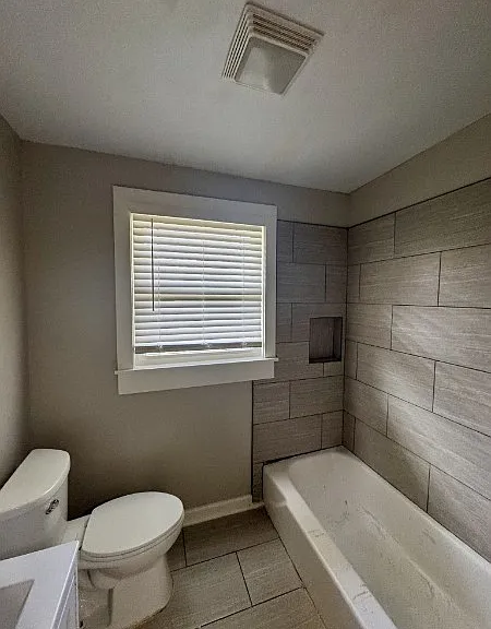 955-959 Richardson St #955 — Photo 5