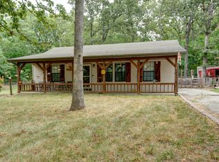 124 Oak Crest Dr, Marshfield, MO 65706