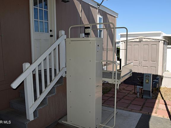 3rd image of 224 Madonna Ln #224