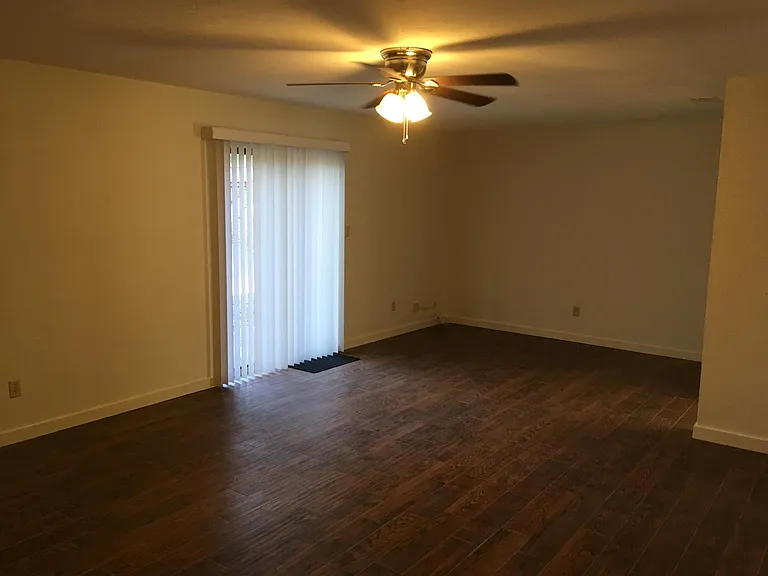 5770 Eunice Ct — Photo 6
