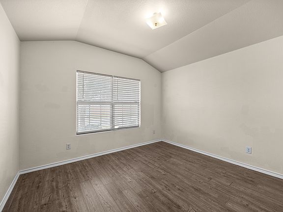 4th image of 8804 Guard Hill Dr