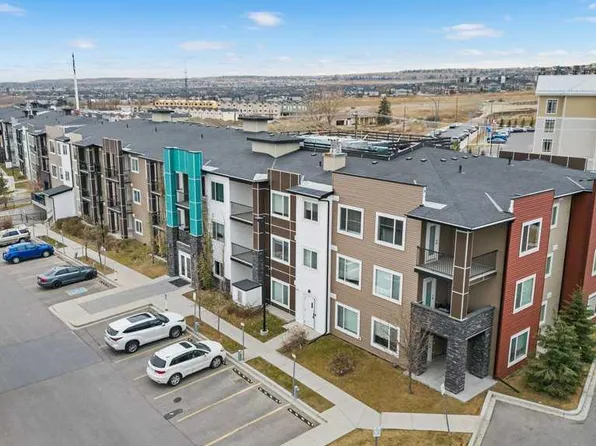 20 S Sage Hill Ter NW #109, Calgary, AB T3R 0W8