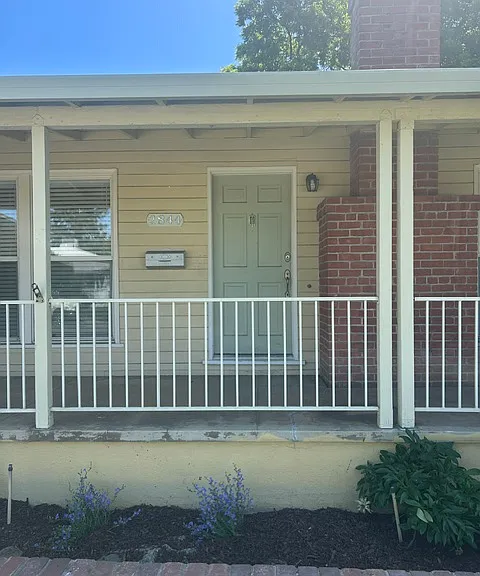 2844 Ione St — Photo 16