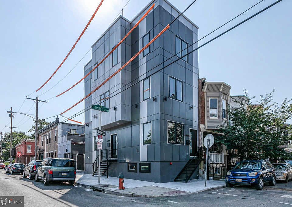 1st image of 3010 W Jefferson St #1
