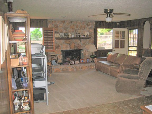 3rd image of 9401 Lona Ln NE