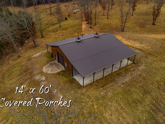 3rd image of 704 Forest Heights Dr