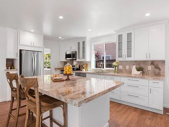 2nd image of 1115 Camino Pablo